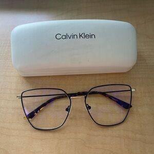Calvin Klein CK 21102